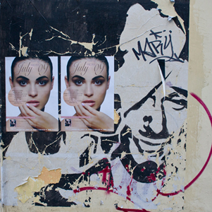 kirk pedersen urban asia photographs    Three Faces, Macau, China   2009