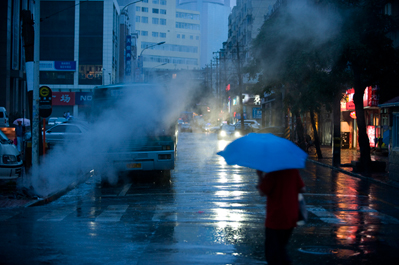 kirk pedersen urban asia photographs    Night Rain, Dalian, China   2008