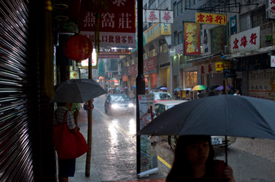kirk pedersen urban asia photographs    Afternoon Rain, Sheug Wan, Hong Kong   2009